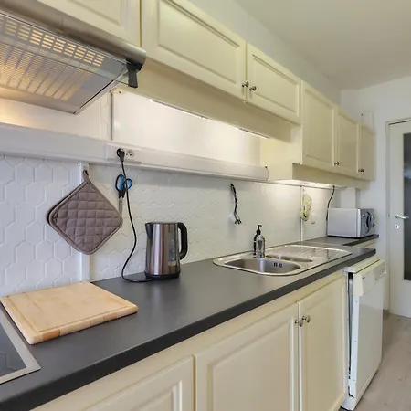 Estran 5l Apartment