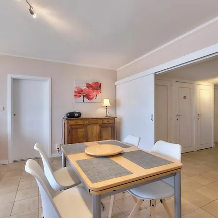 Estran 5l Apartment *